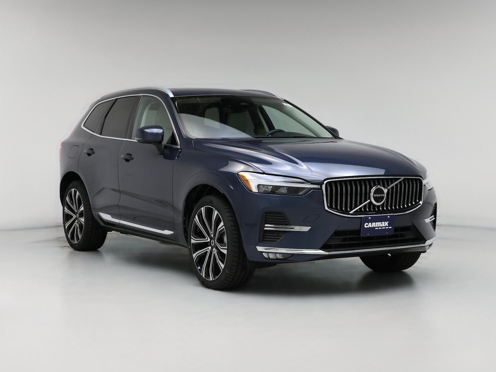 2023 Volvo XC60 Ultimate - Photo 1