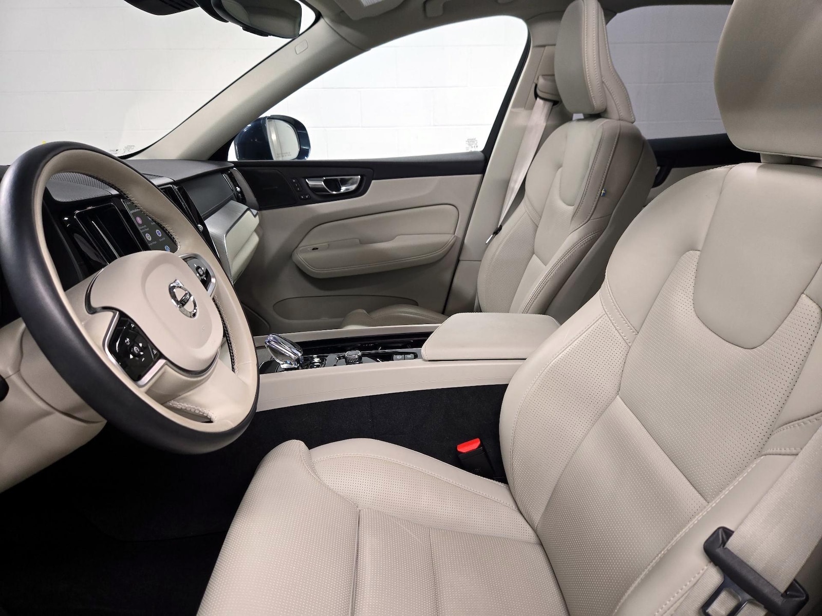 2023 Volvo XC60 Ultimate - Photo 12