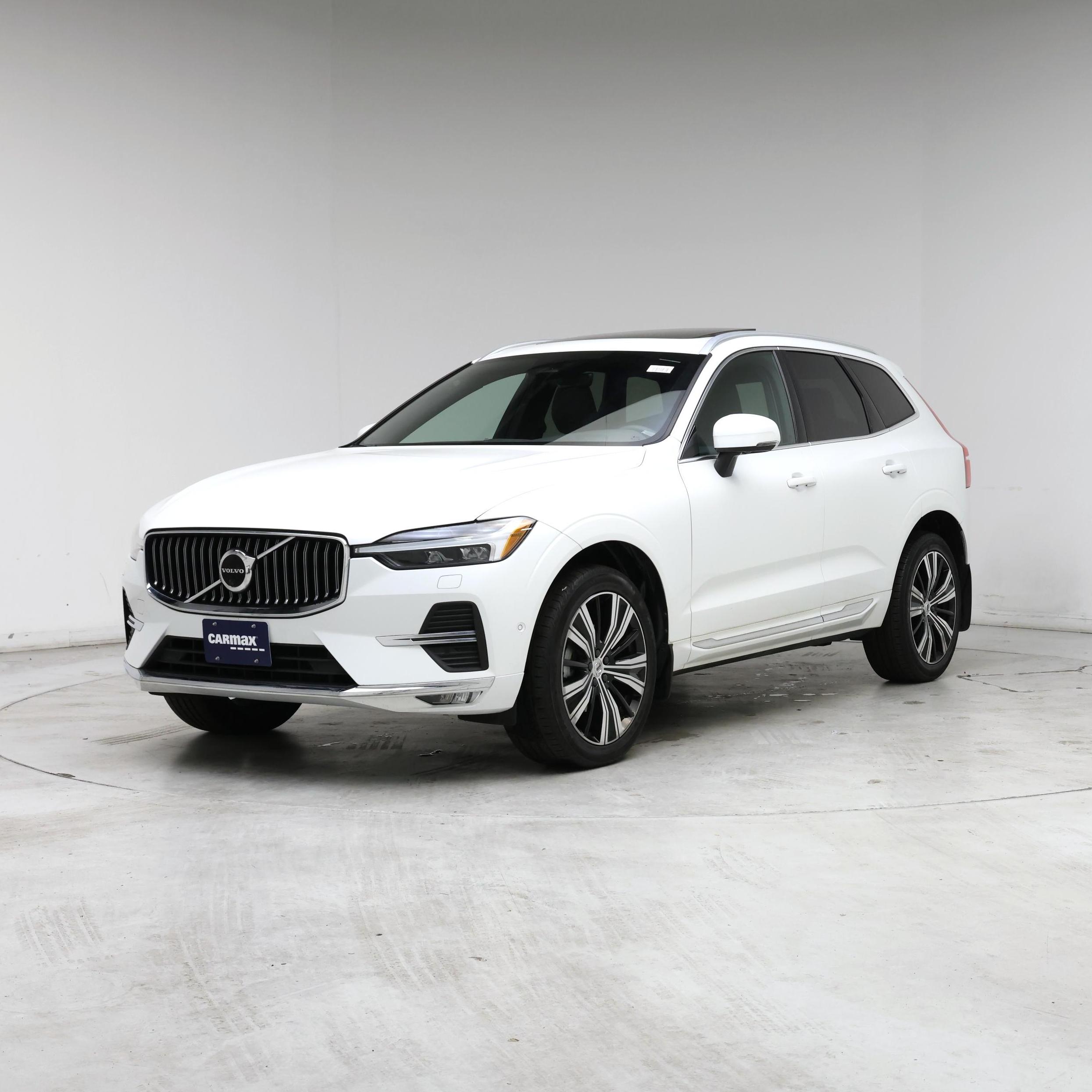 Thumbnail: 2023 Volvo XC60 - 4
