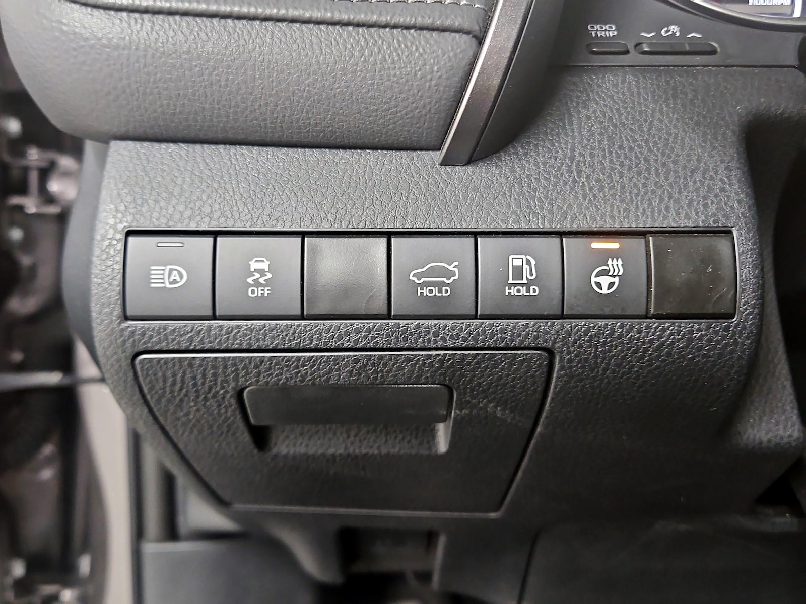 2024 Toyota Camry XLE - Photo 14