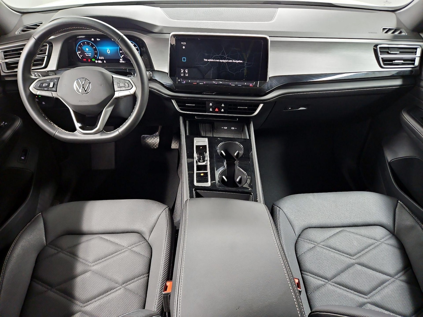 2025 Volkswagen Atlas Cross Sport SE w/Tech - Photo 10