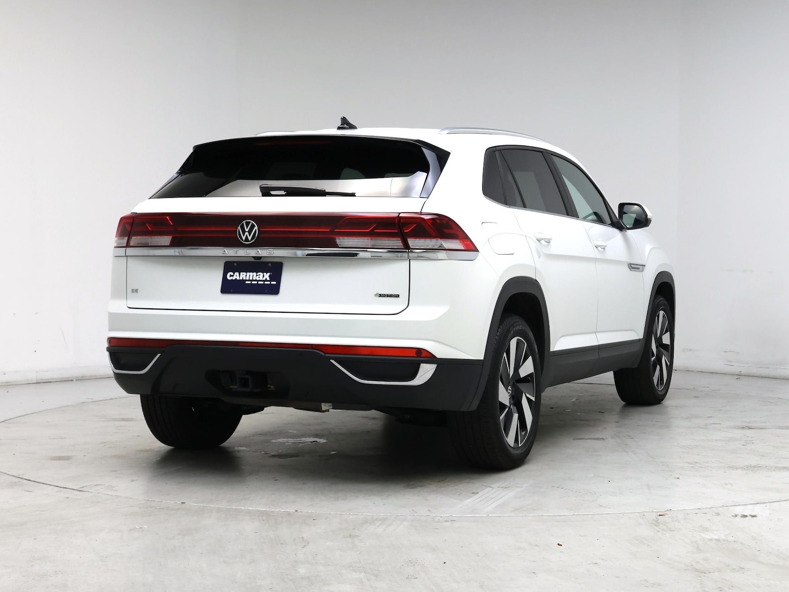 2025 Volkswagen Atlas Cross Sport SE w/Tech - Photo 9