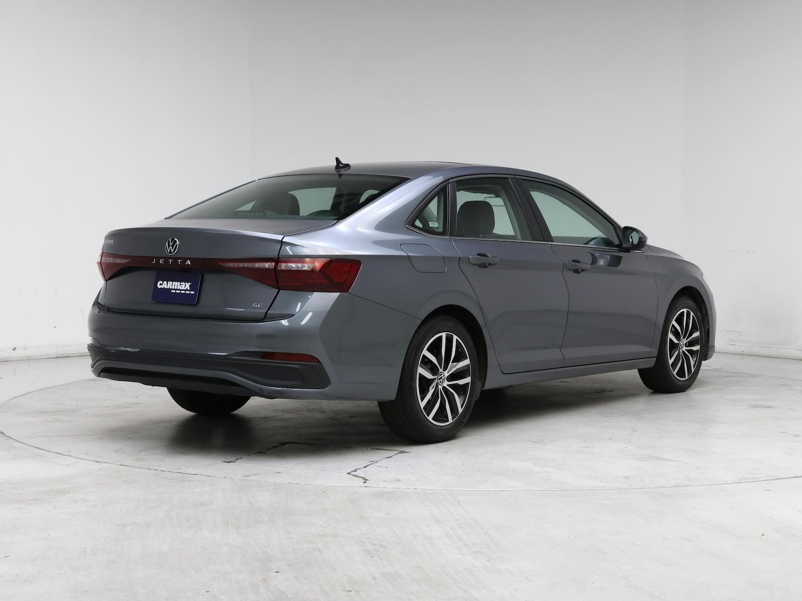 2025 Volkswagen Jetta SE - Photo 9
