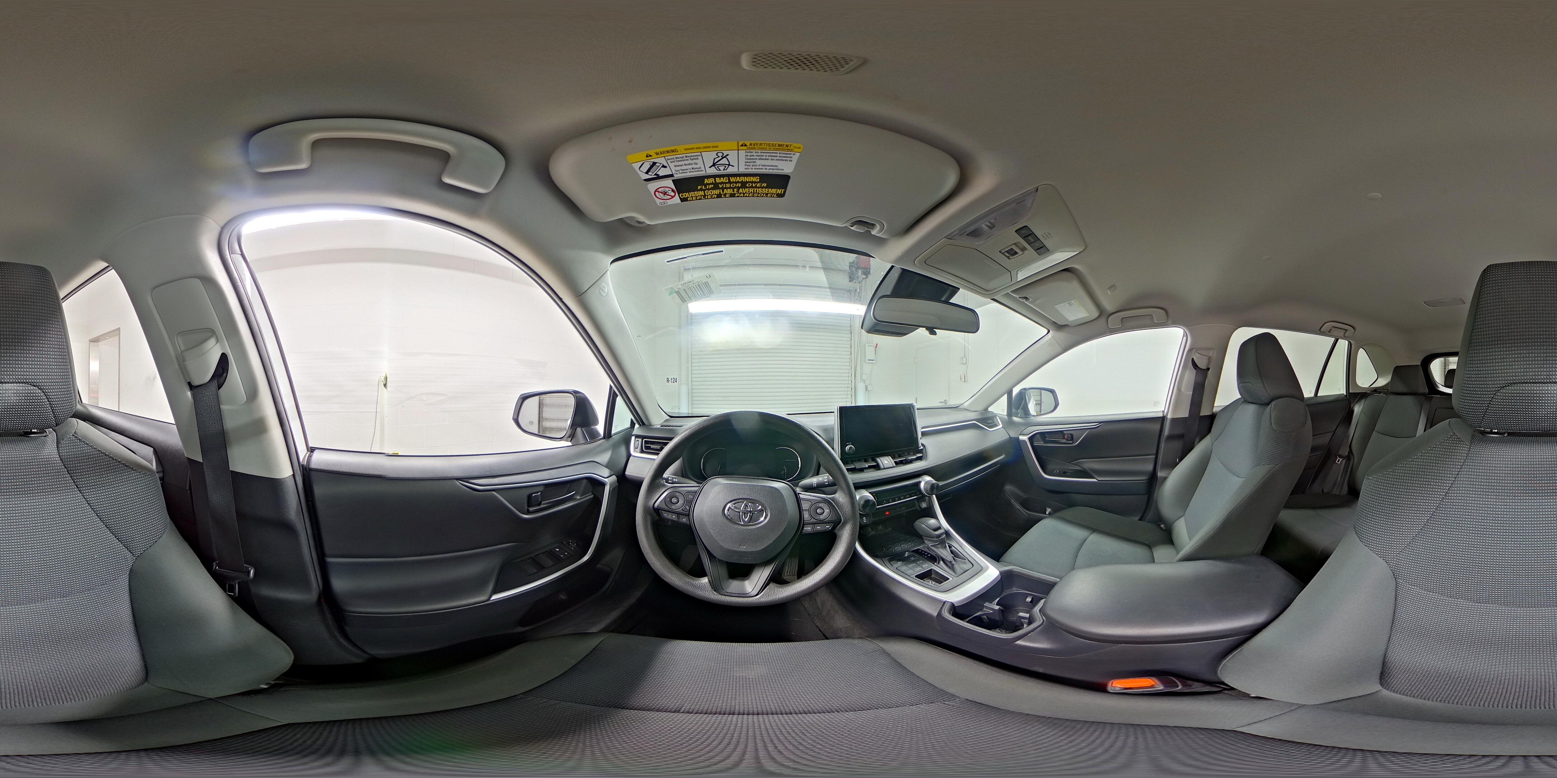 2025 Toyota RAV4 LE - Photo 27