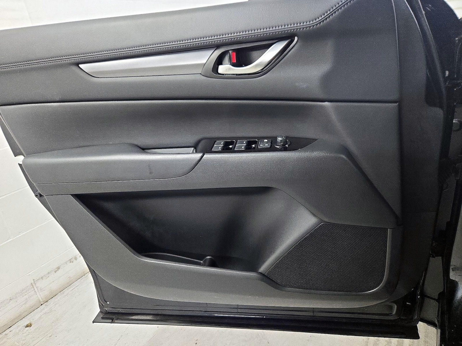 2025 Mazda CX-5 S Preferred package - Photo 13