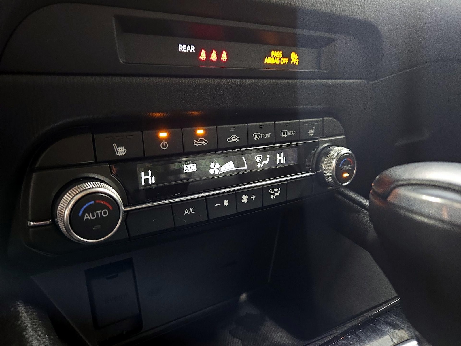 2025 Mazda CX-5 S Preferred package - Photo 18