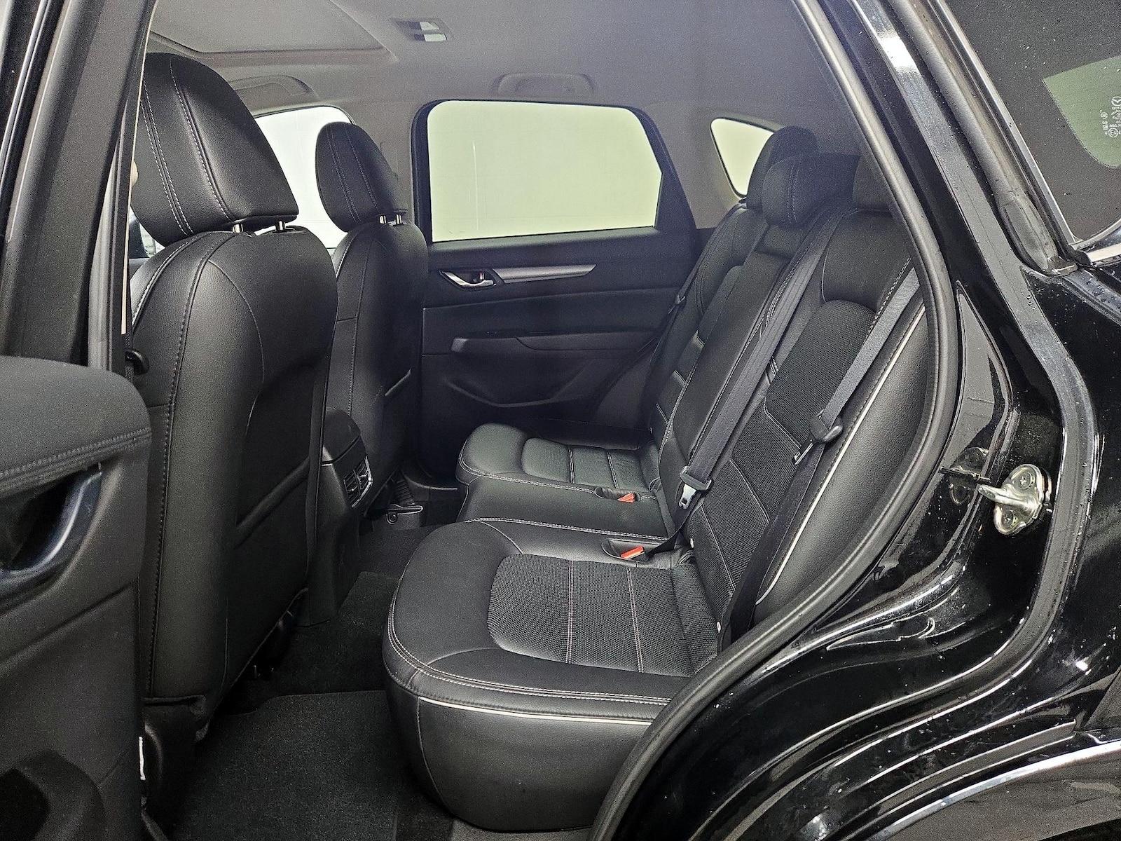 2025 Mazda CX-5 S Preferred package - Photo 22