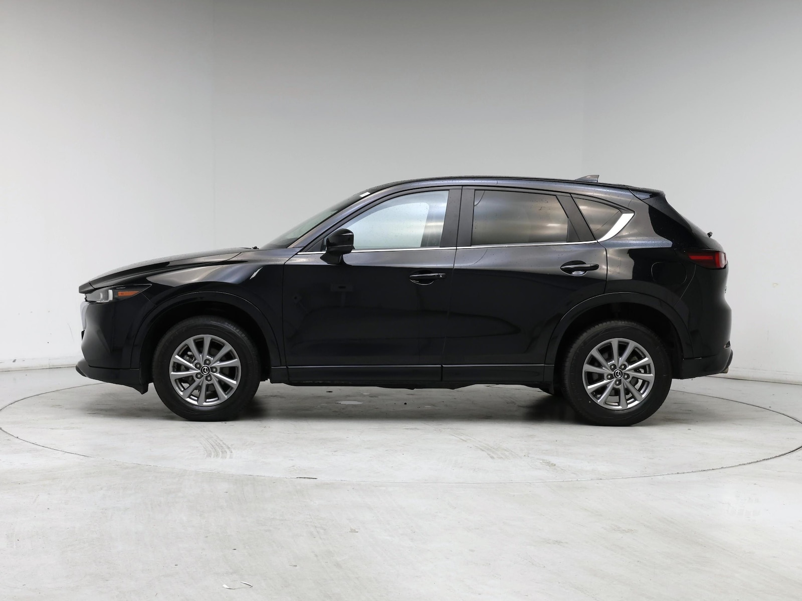 2025 Mazda CX-5 S Preferred package - Photo 4