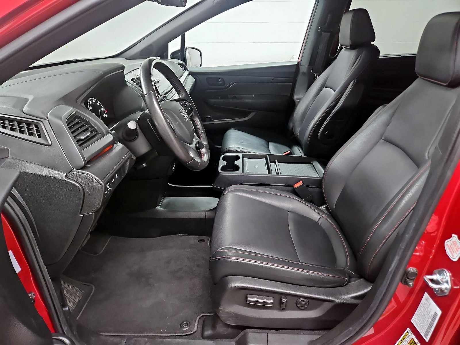 2025 Honda Odyssey Sport L - Photo 12