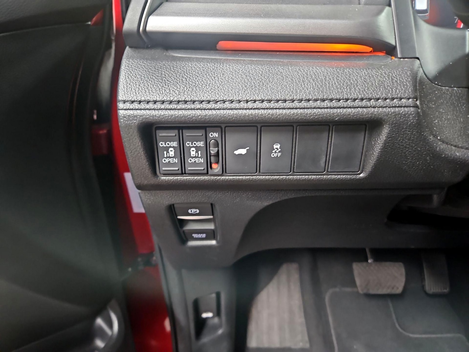 2025 Honda Odyssey Sport L - Photo 14