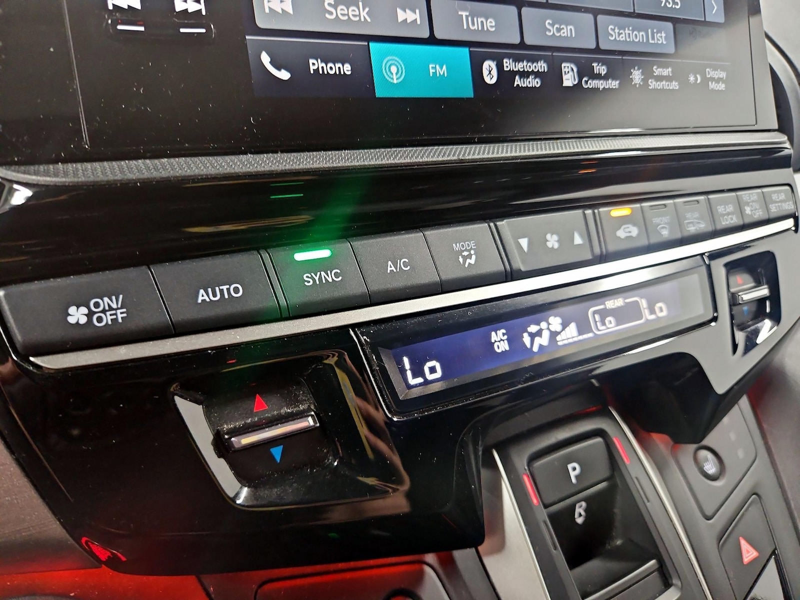 2025 Honda Odyssey Sport L - Photo 17