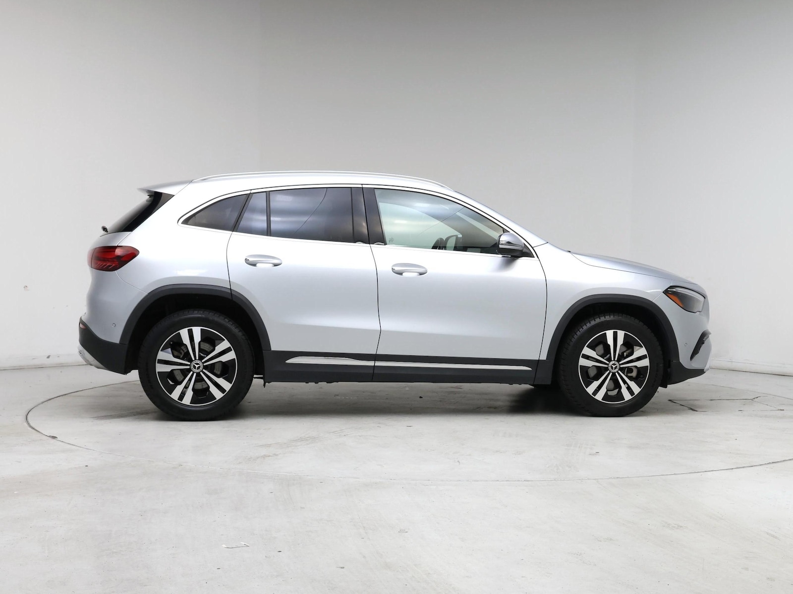 2025 Mercedes-Benz GLA GLA250 - Photo 8