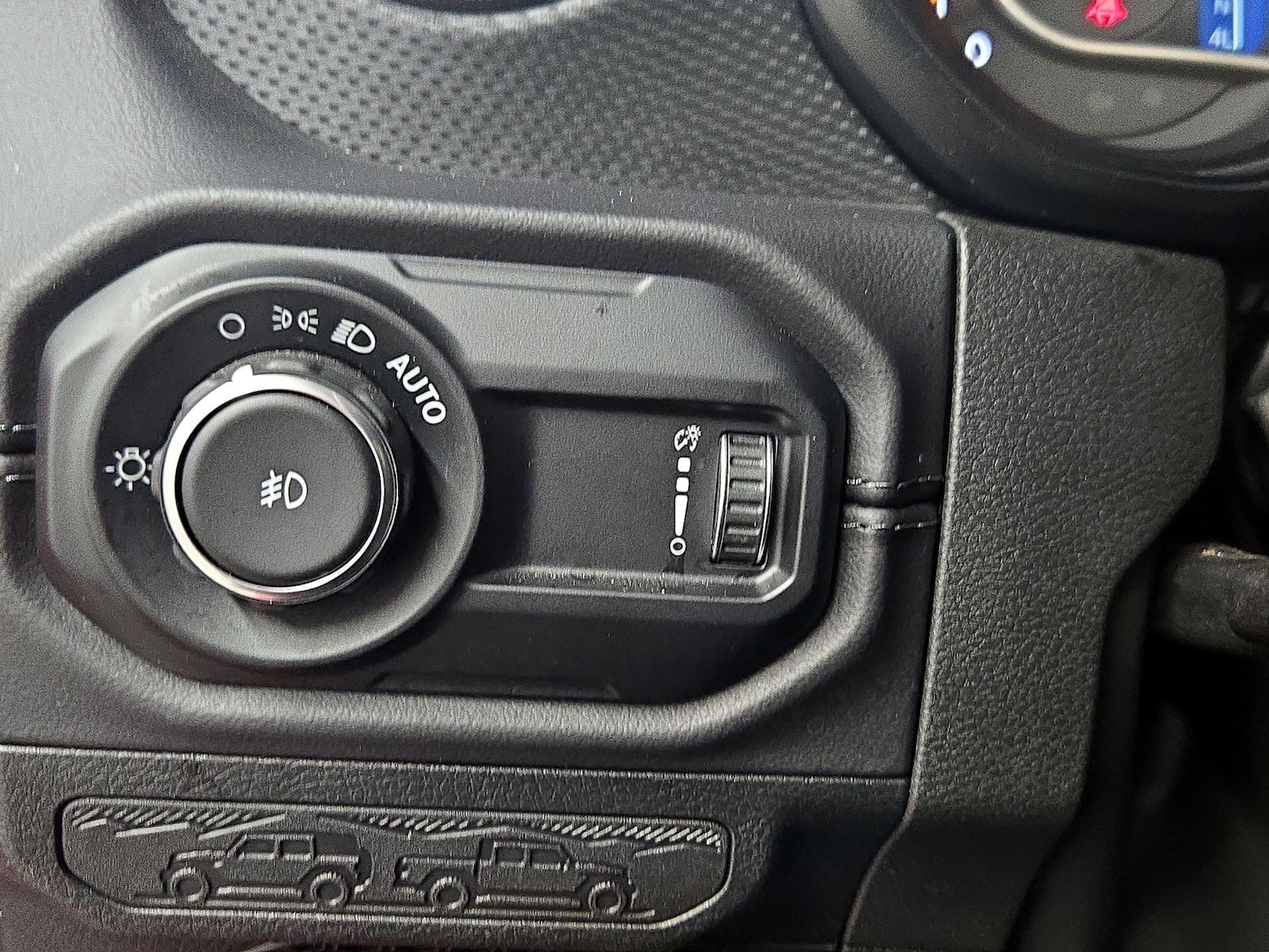 2025 Jeep Wrangler 4-Door Rubicon - Photo 14