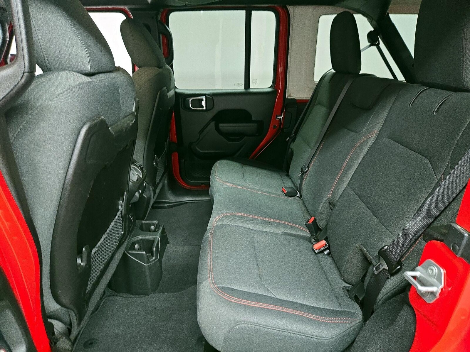 2025 Jeep Wrangler 4-Door Rubicon - Photo 20