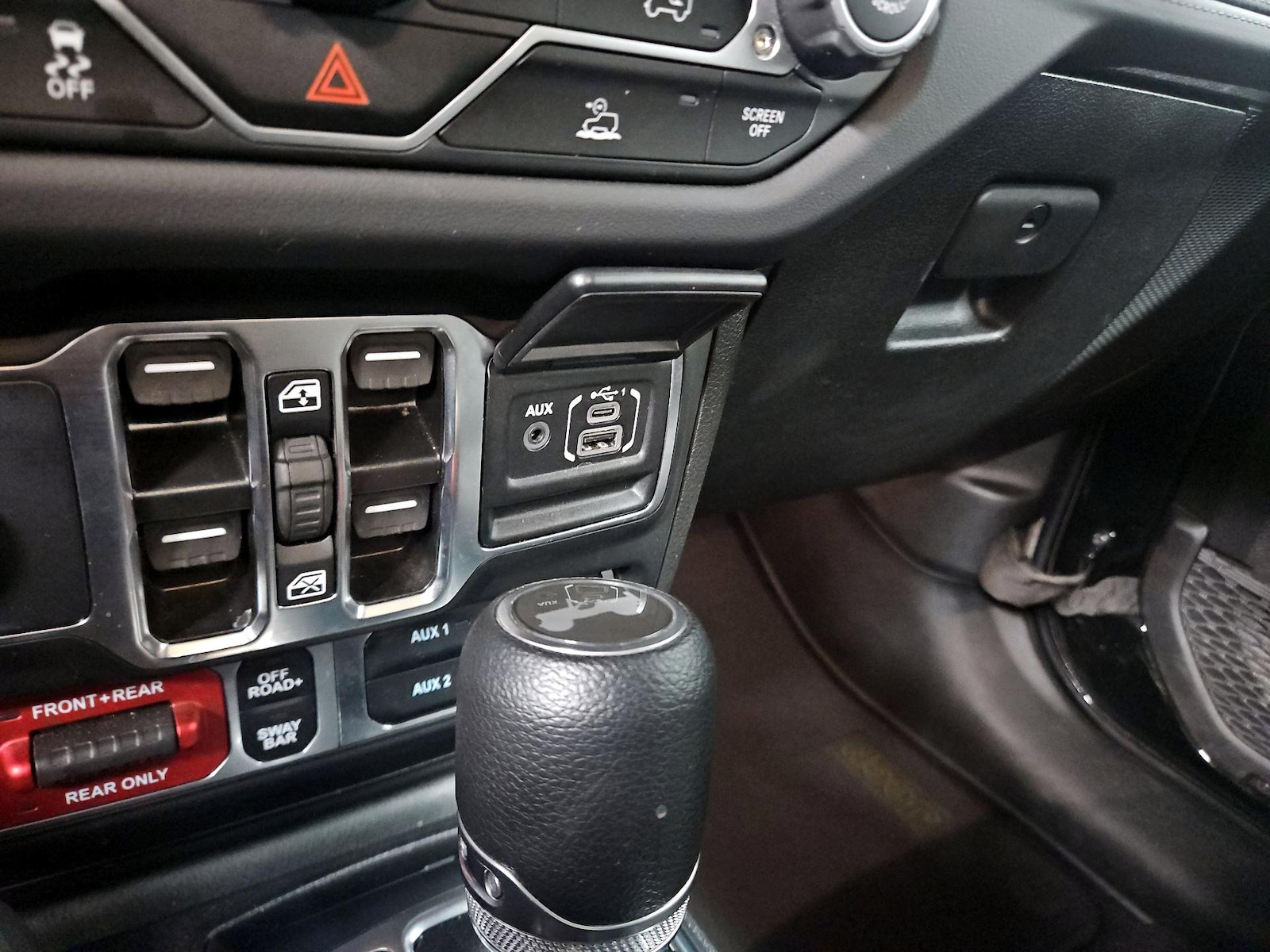 2025 Jeep Wrangler 4-Door Rubicon - Photo 19