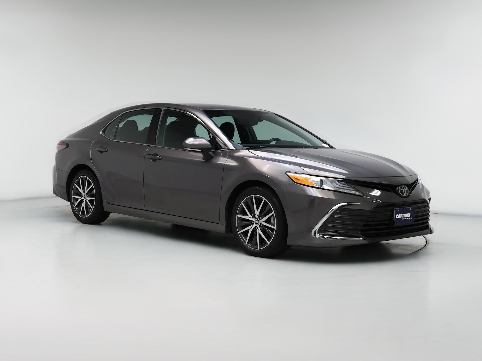 2024 Toyota Camry XLE - Photo 1