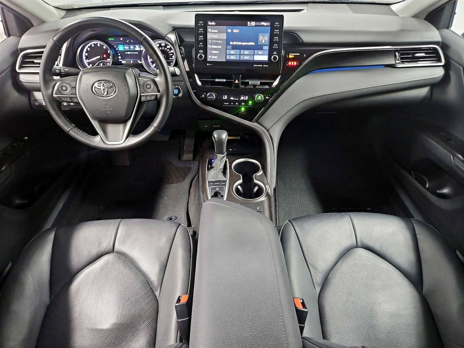 2024 Toyota Camry XLE - Photo 10