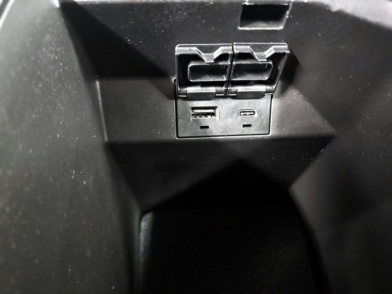 2024 Toyota Camry XLE - Photo 19