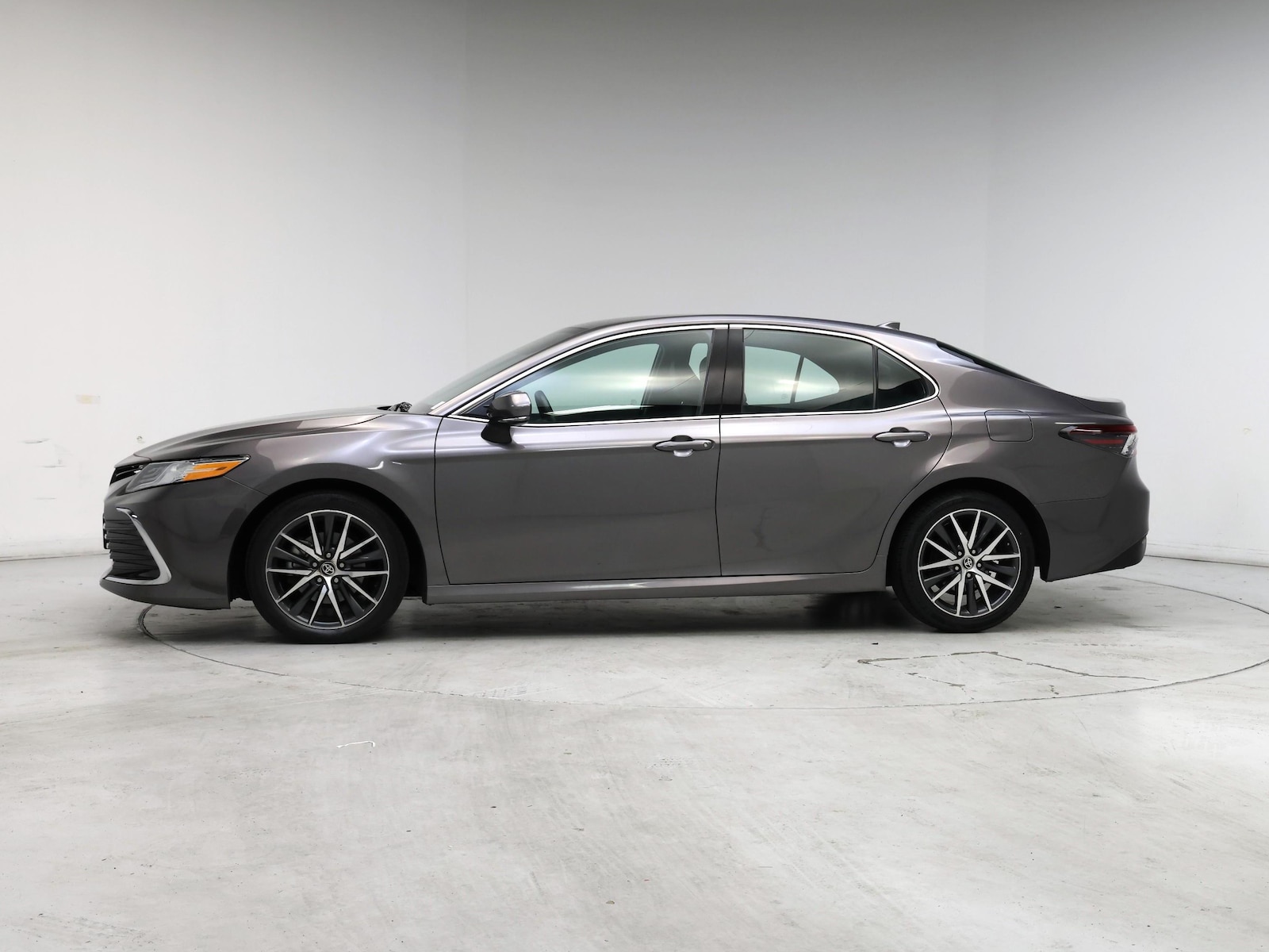 2024 Toyota Camry XLE - Photo 4