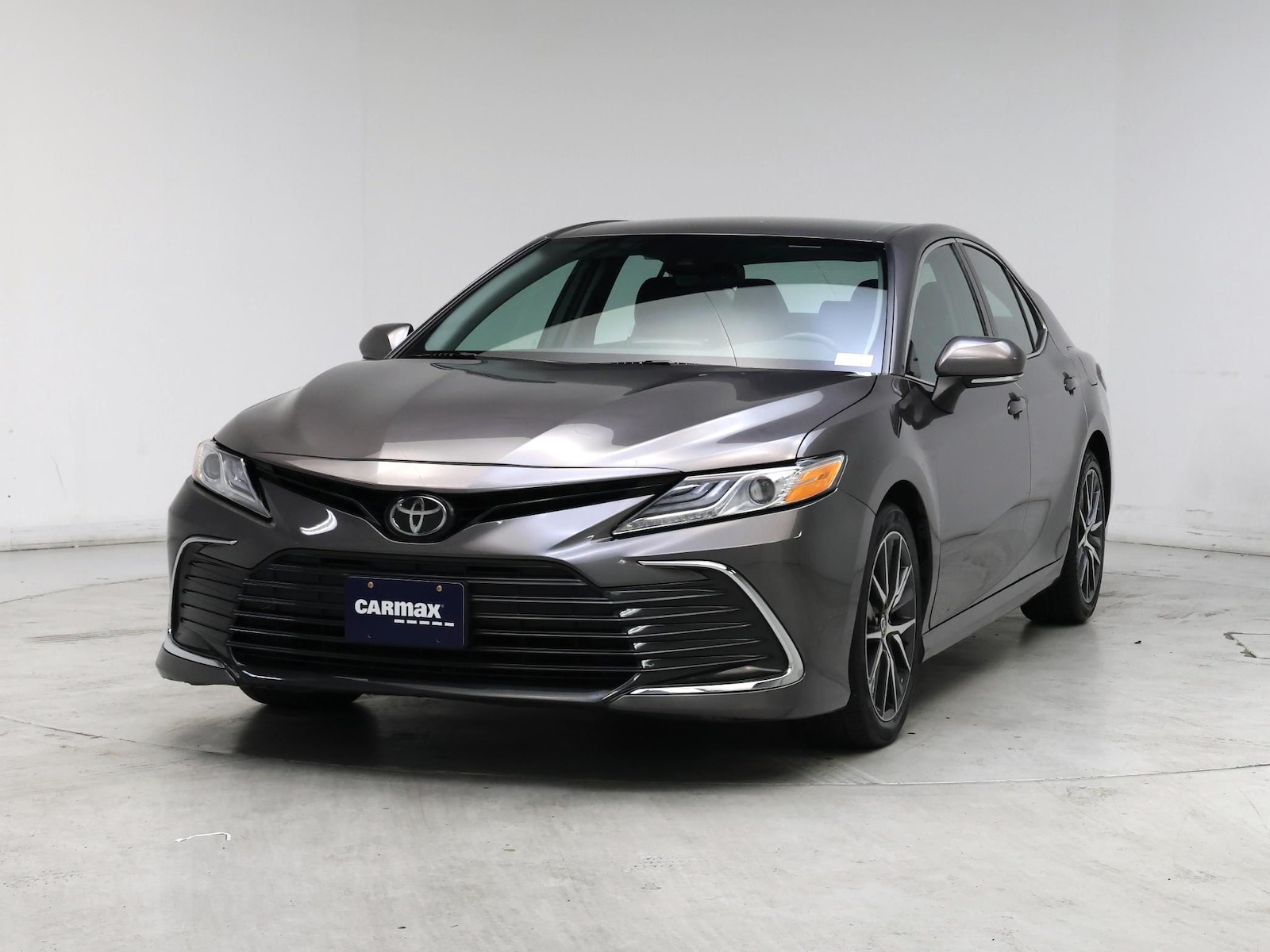 2024 Toyota Camry XLE - Photo 5