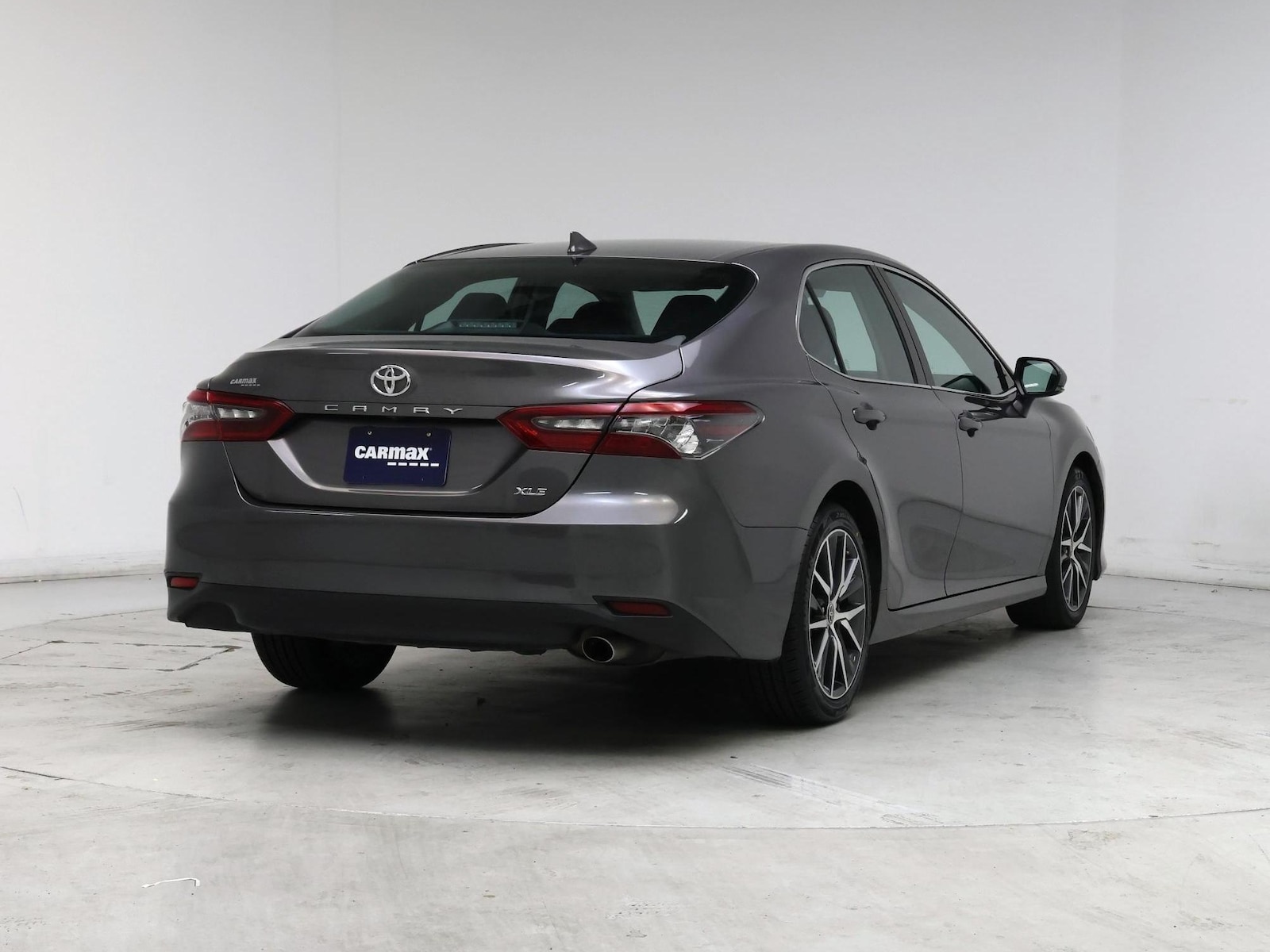 2024 Toyota Camry XLE - Photo 9