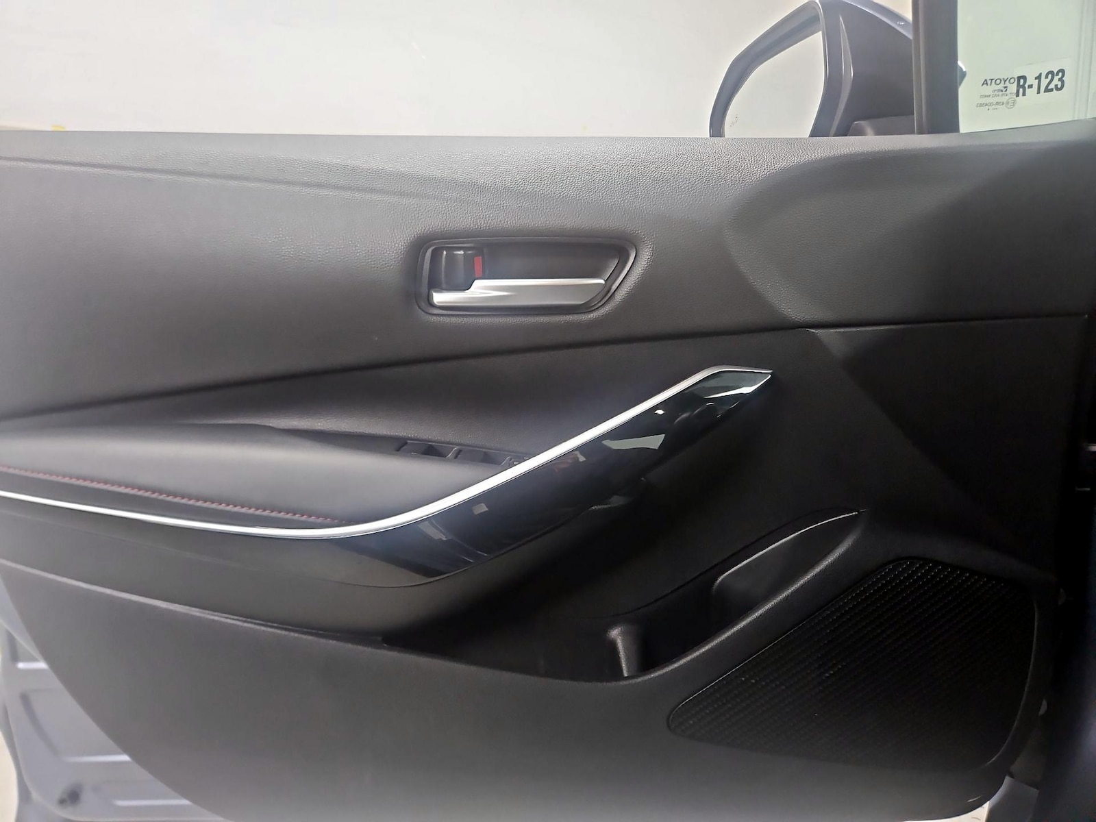 2024 Toyota Corolla XSE - Photo 13