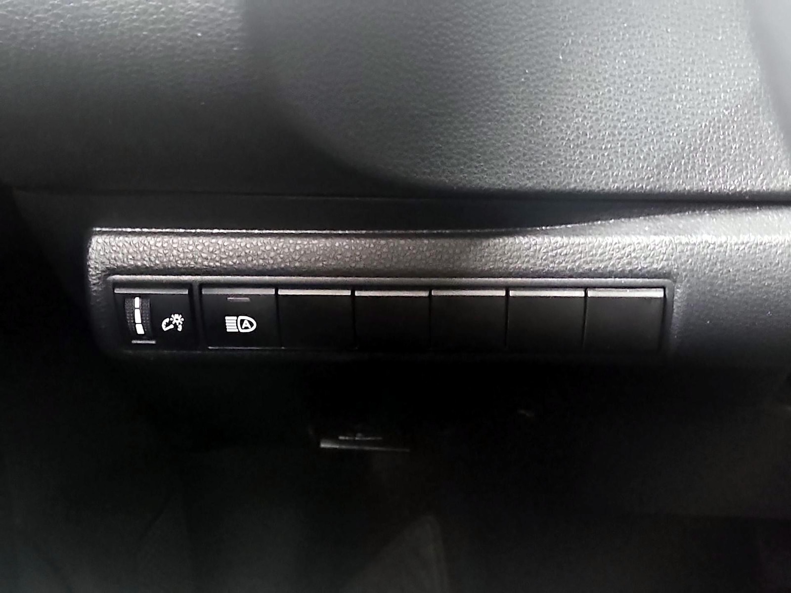 2024 Toyota Corolla XSE - Photo 14
