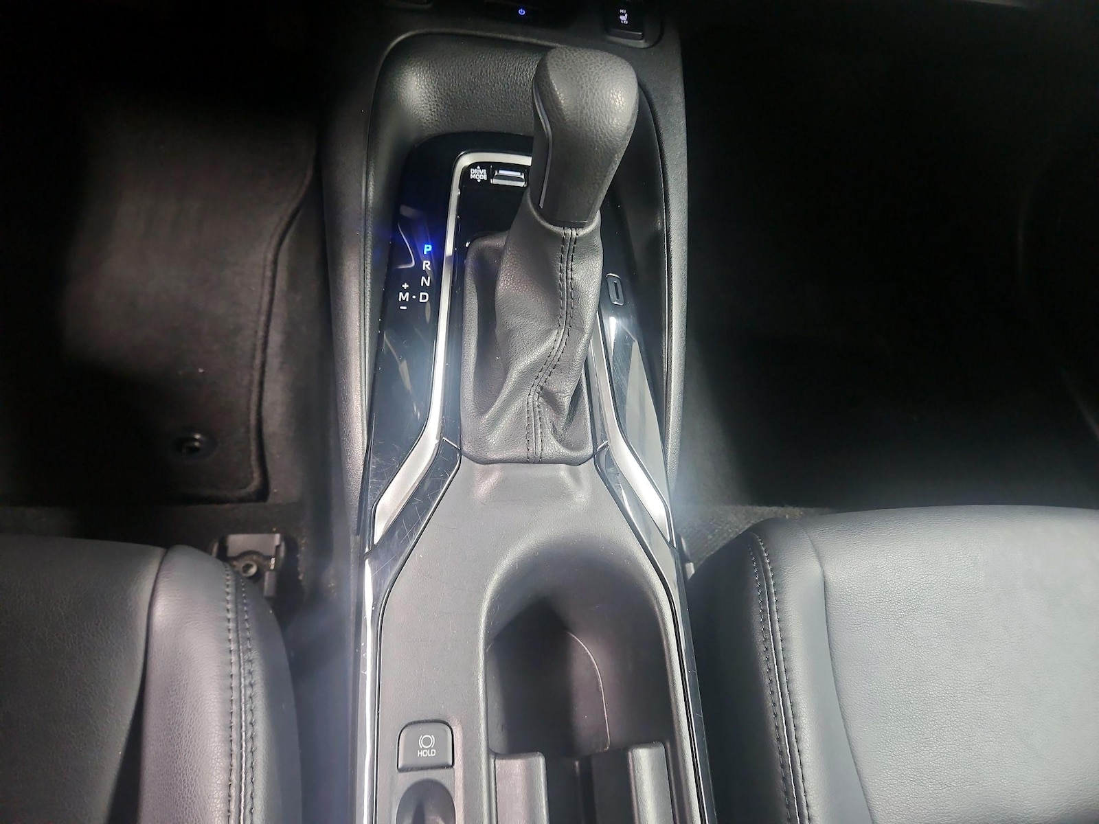 2024 Toyota Corolla XSE - Photo 18