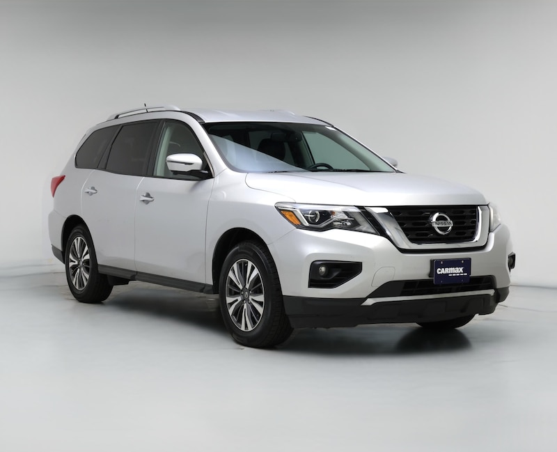 2018 Nissan Pathfinder SL