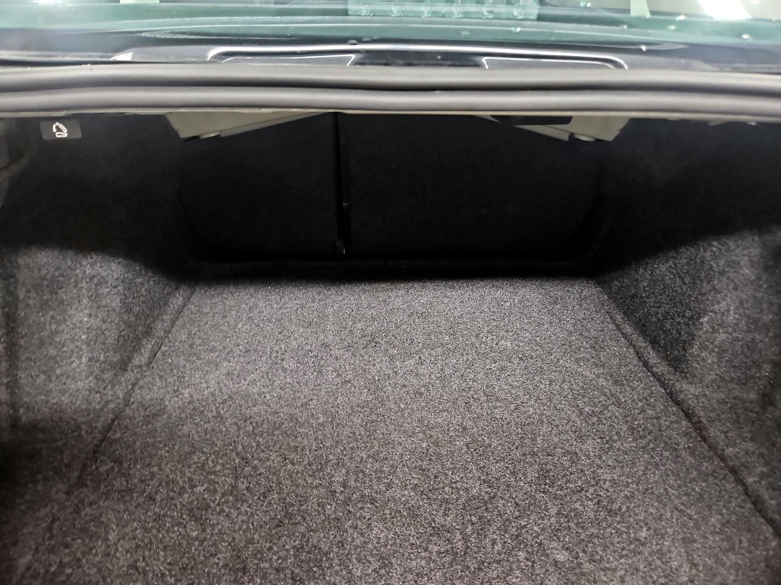 2025 Volkswagen Jetta SE - Photo 21
