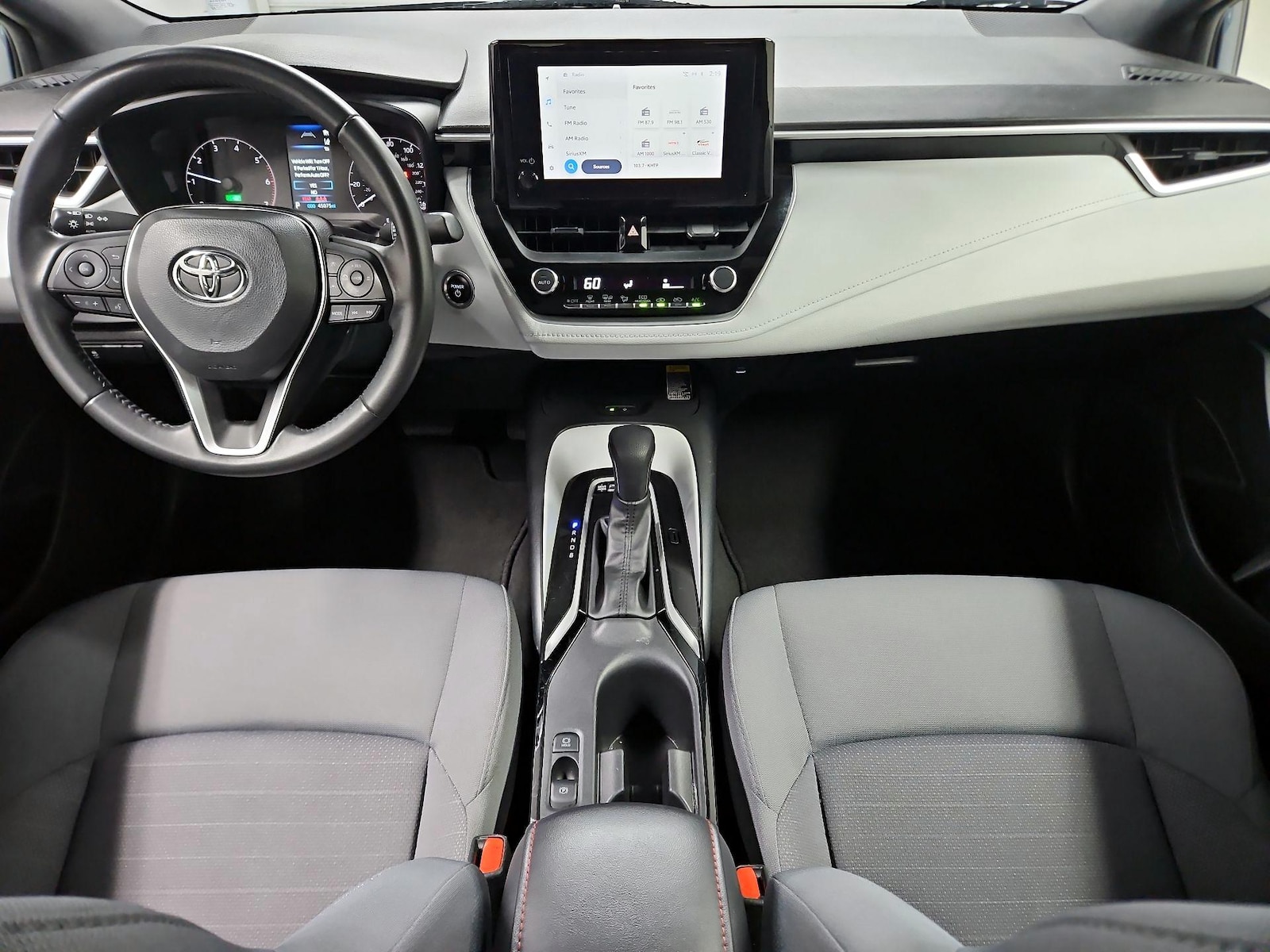 Apple CarPlay® & Android Auto™