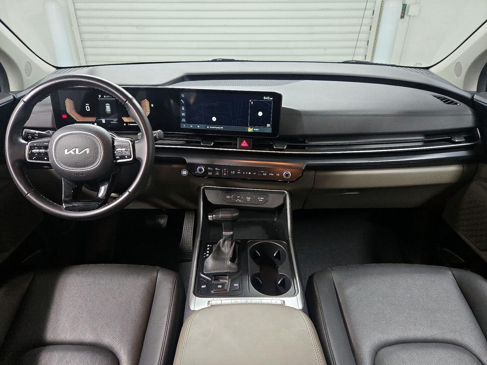 Apple CarPlay® & Android Auto™