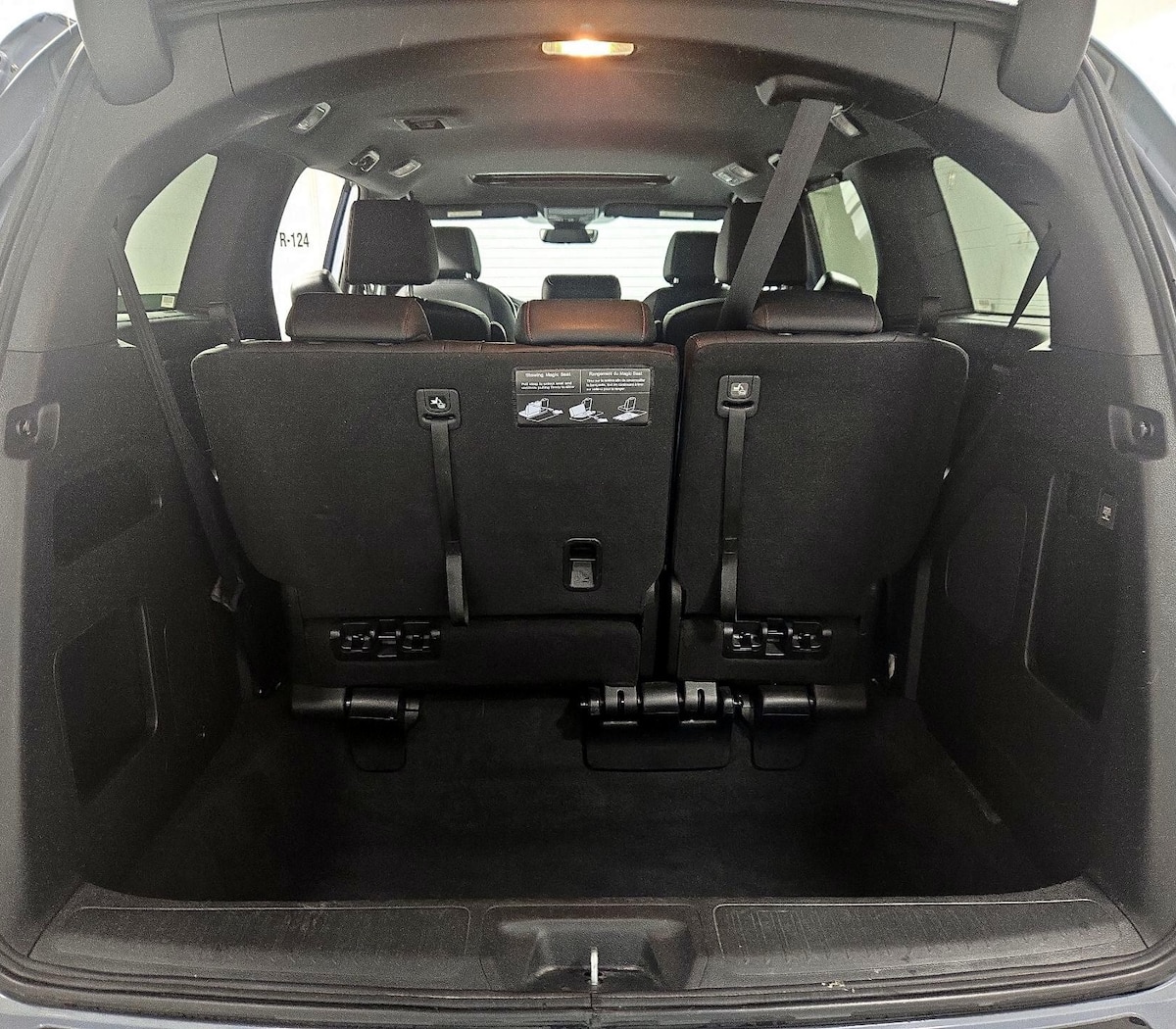 Trunk/Cargo (Seats Up)