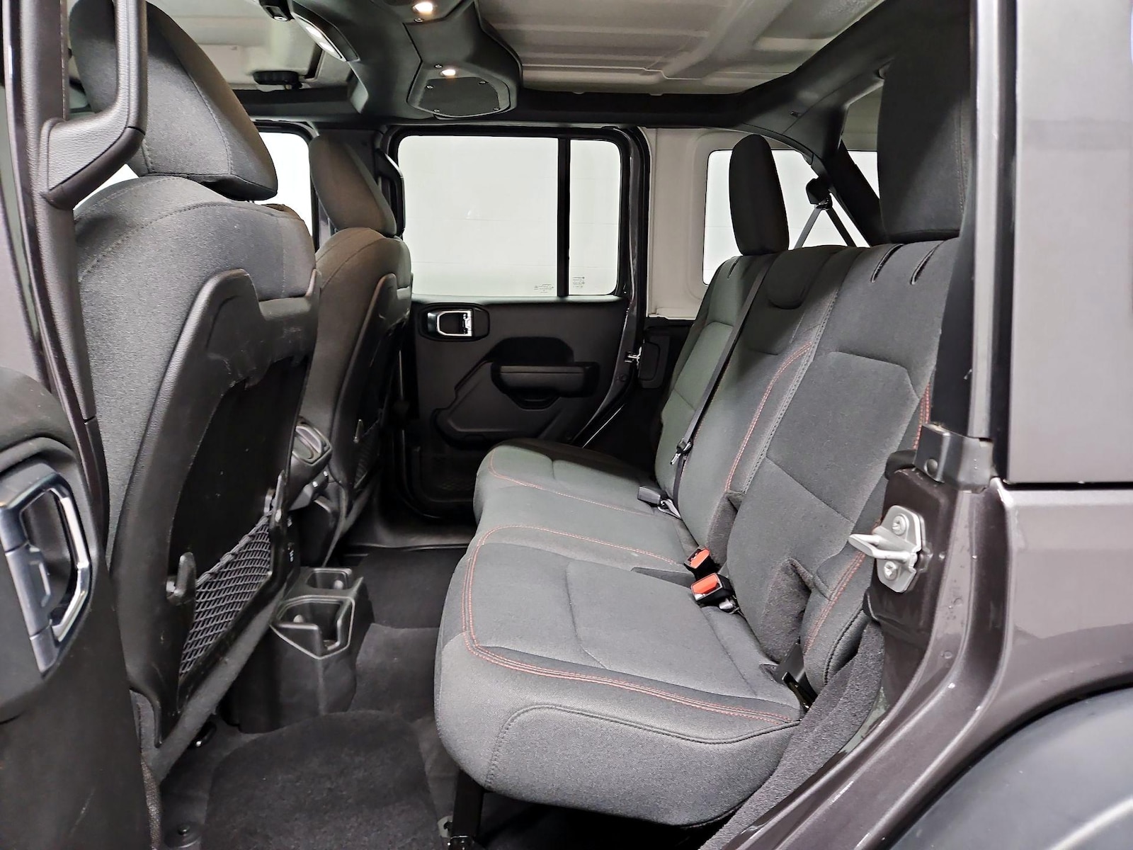 2025 Jeep Wrangler 4-Door Rubicon - Photo 20