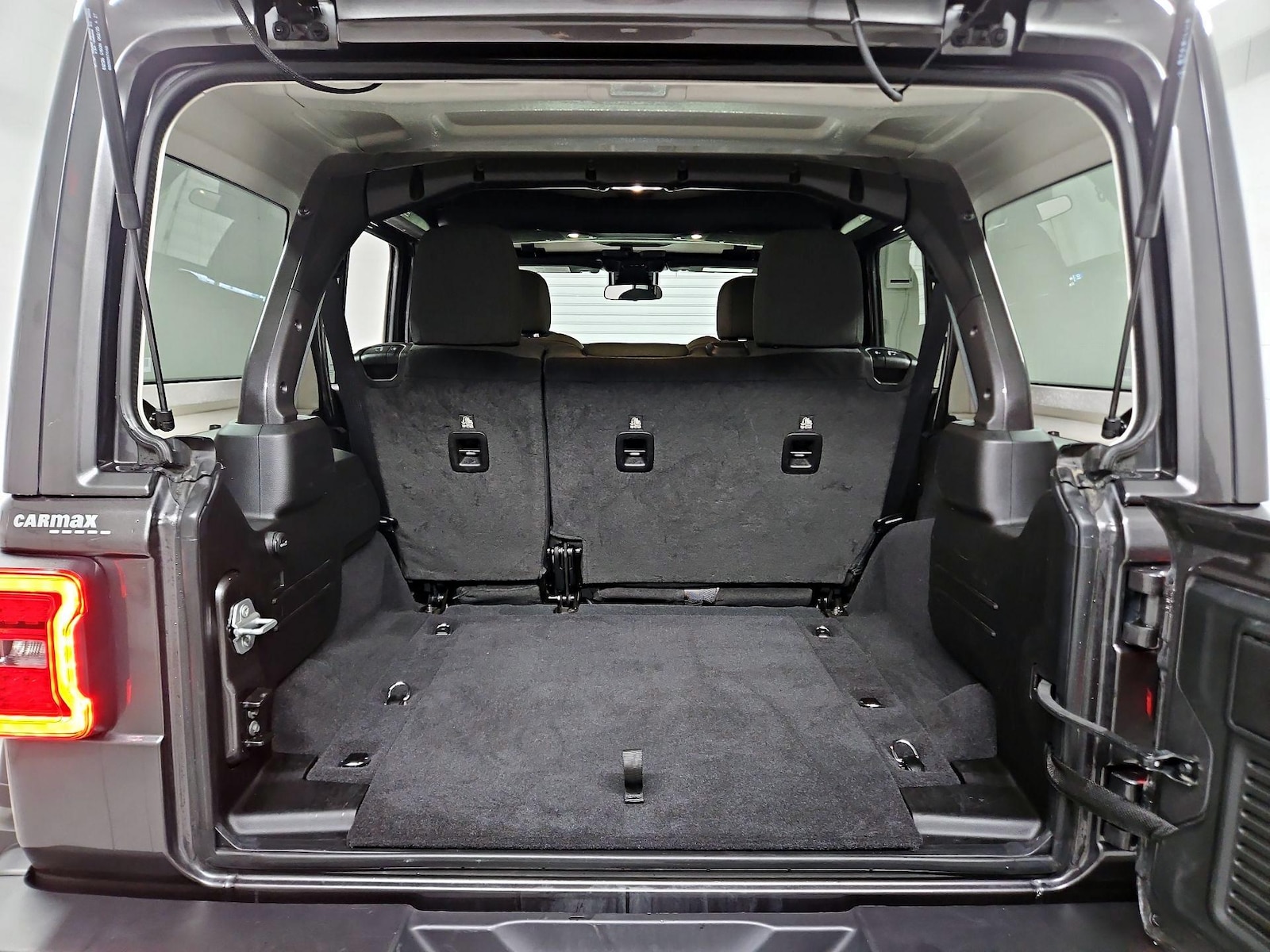 2025 Jeep Wrangler 4-Door Rubicon - Photo 21