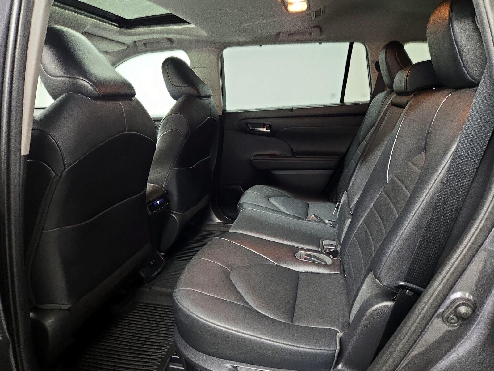 Rear Air Conditioning