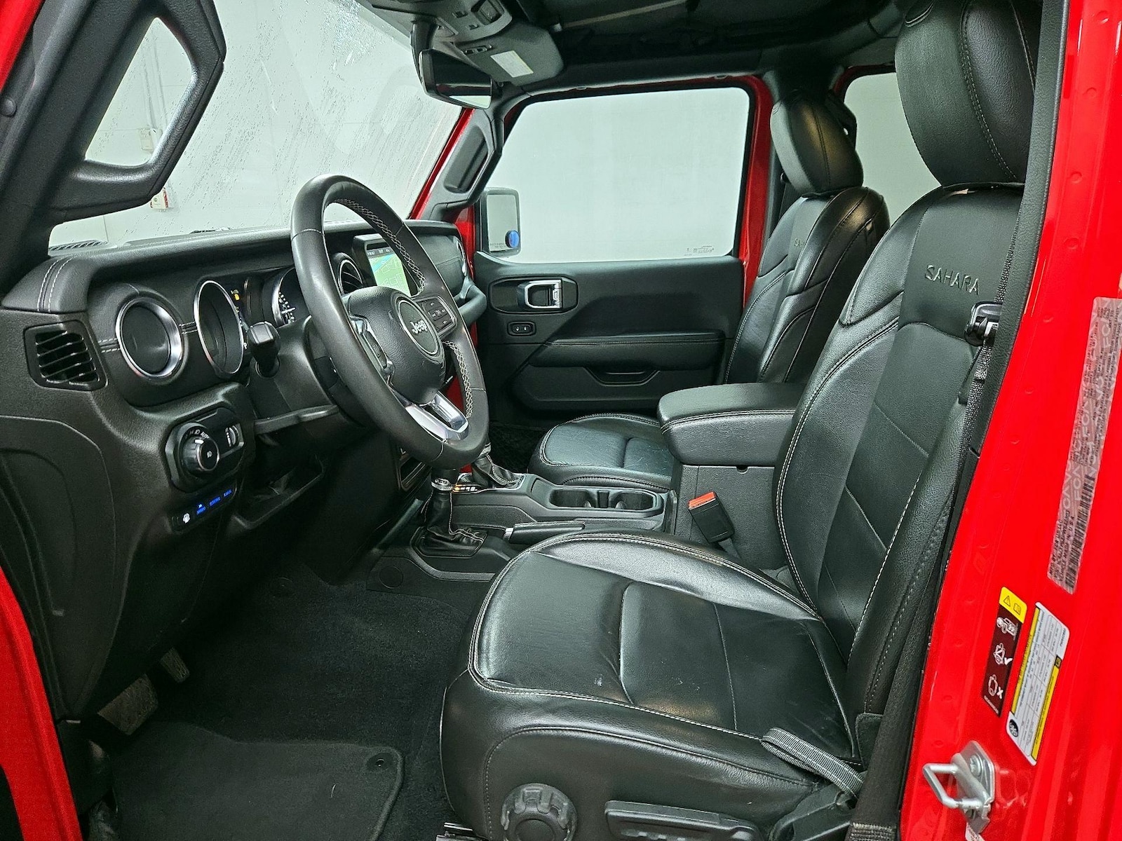 Leather Seats & Side Airbags