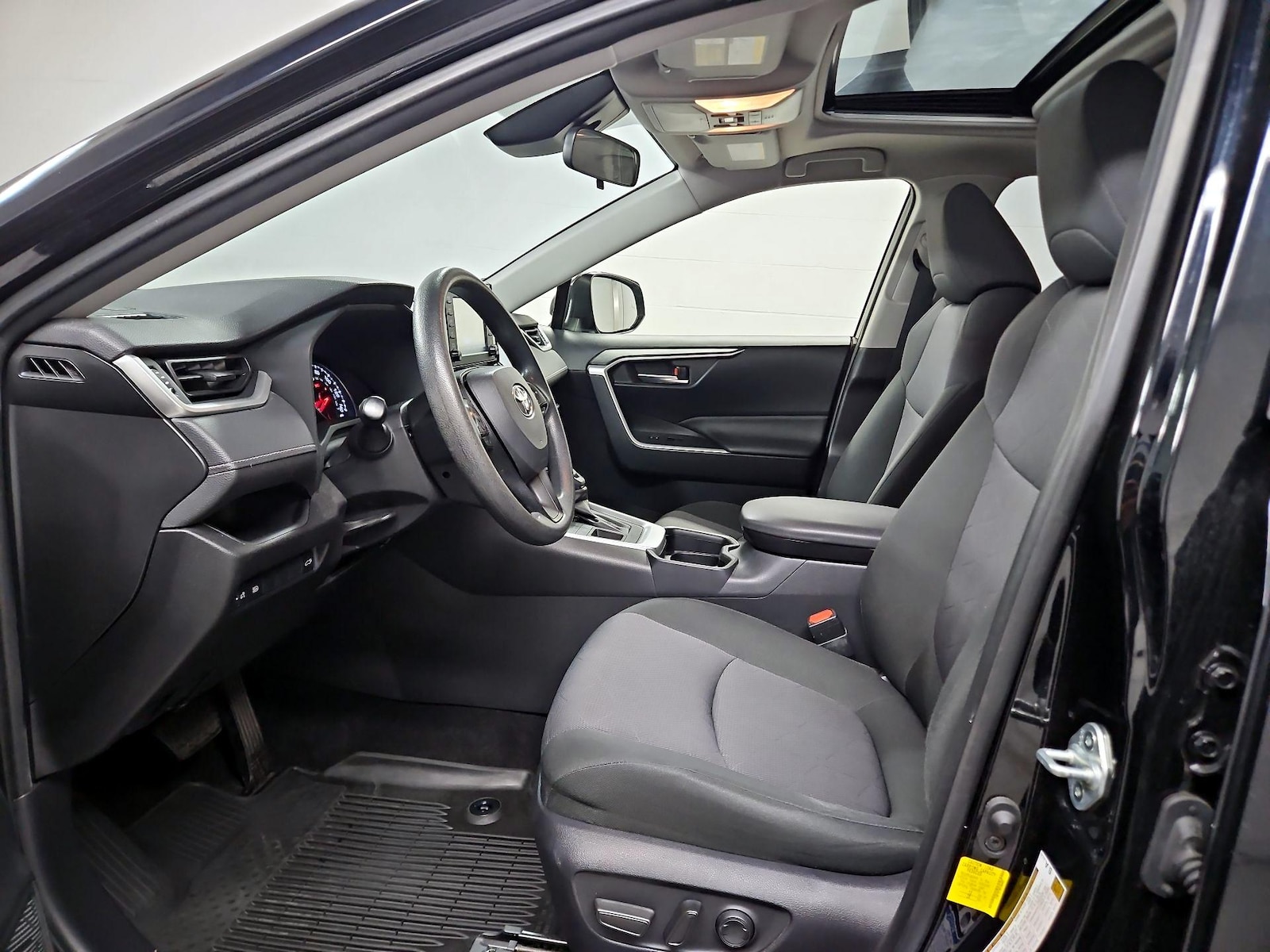 Power Seat(s) & Side Airbags