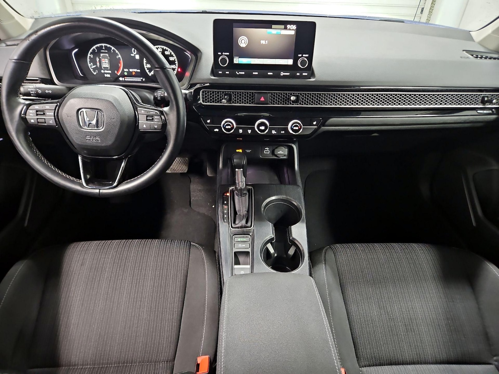 Apple CarPlay® & Android Auto™
