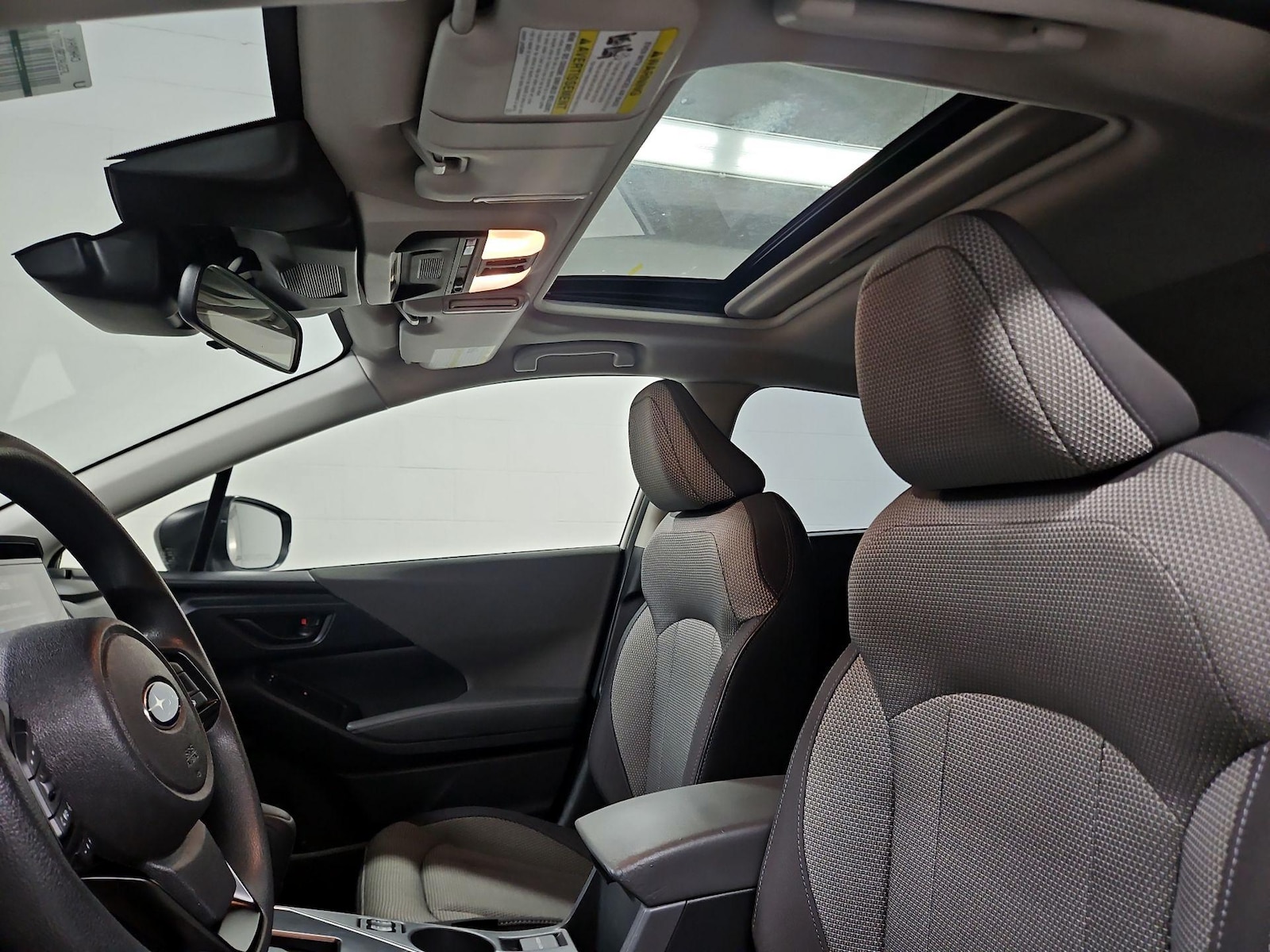 Sunroof(s) & Overhead Airbags