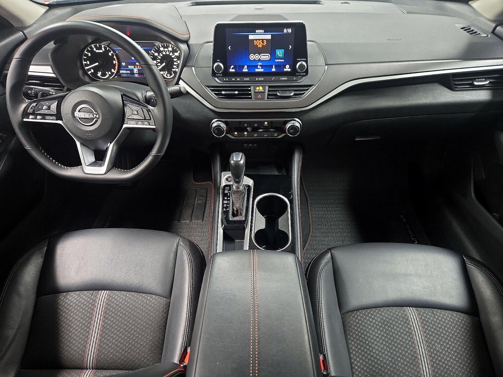Apple CarPlay® & Android Auto™
