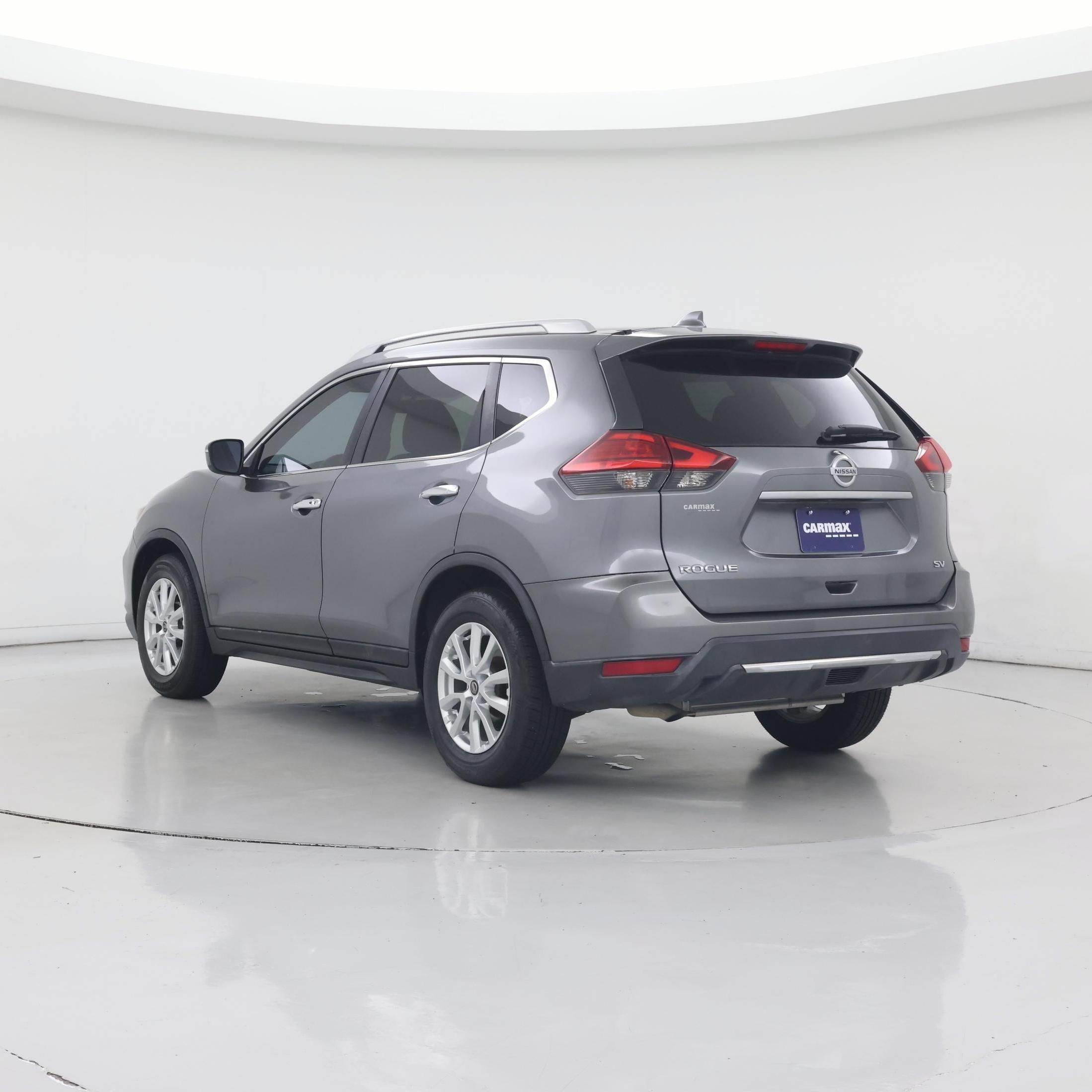 Thumbnail: 2017 Nissan Rogue - 2