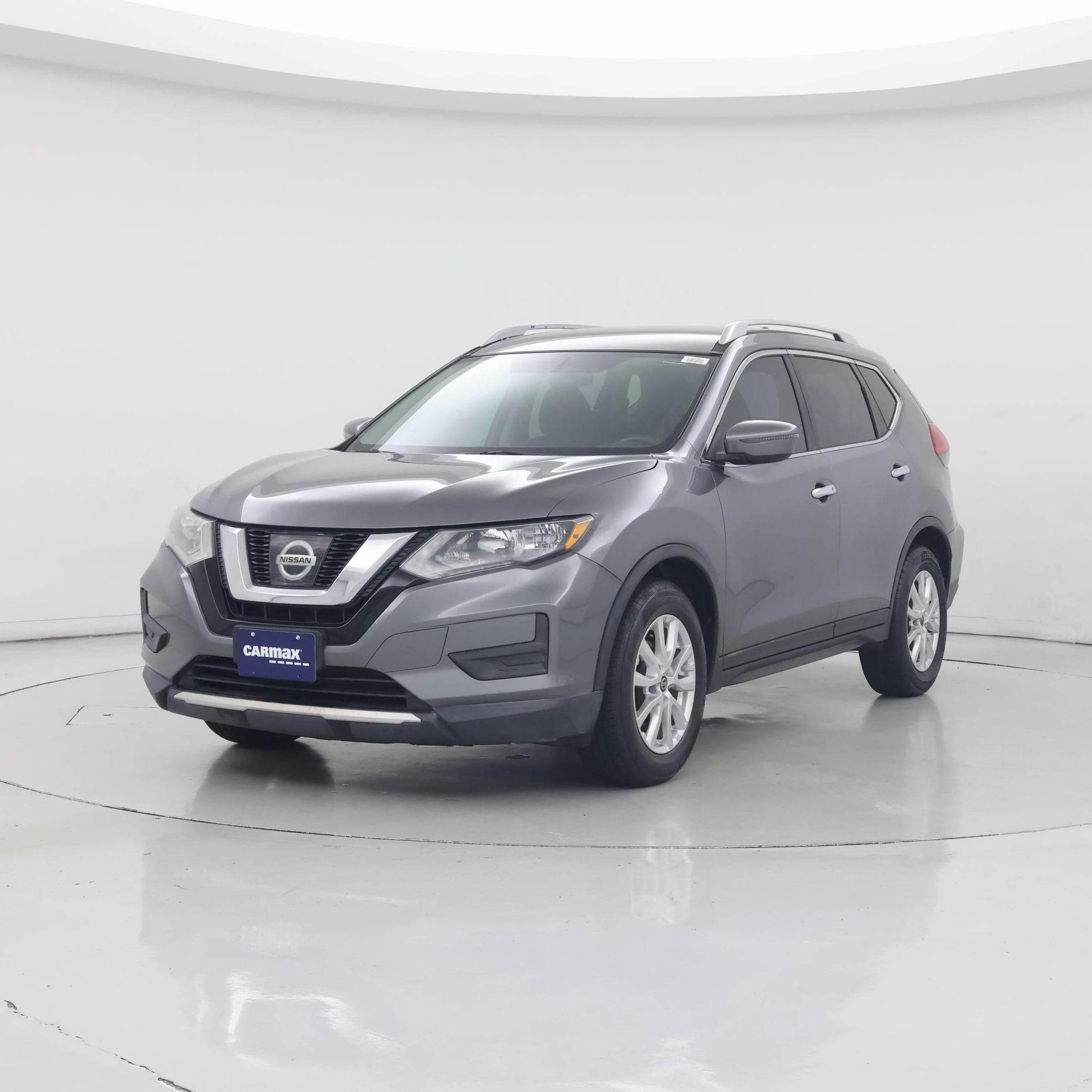 Thumbnail: 2017 Nissan Rogue - 4