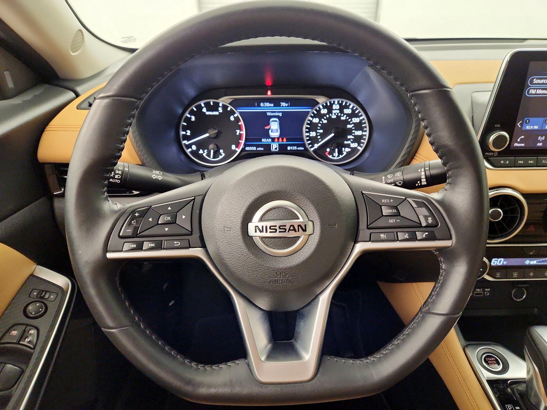 Thumbnail: 2020 Nissan Sentra - 10