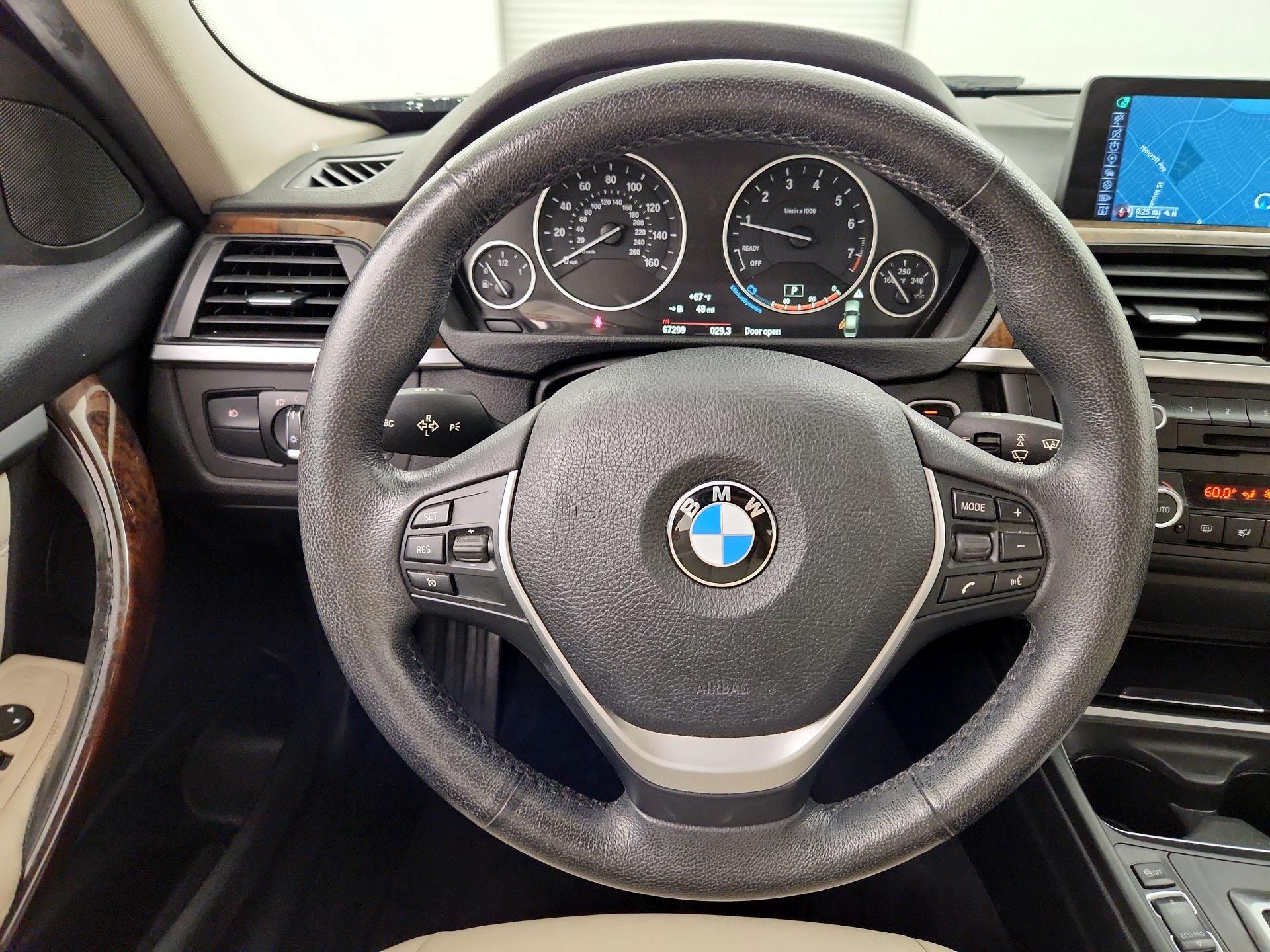 Thumbnail: 2015 BMW 3 Series - 10