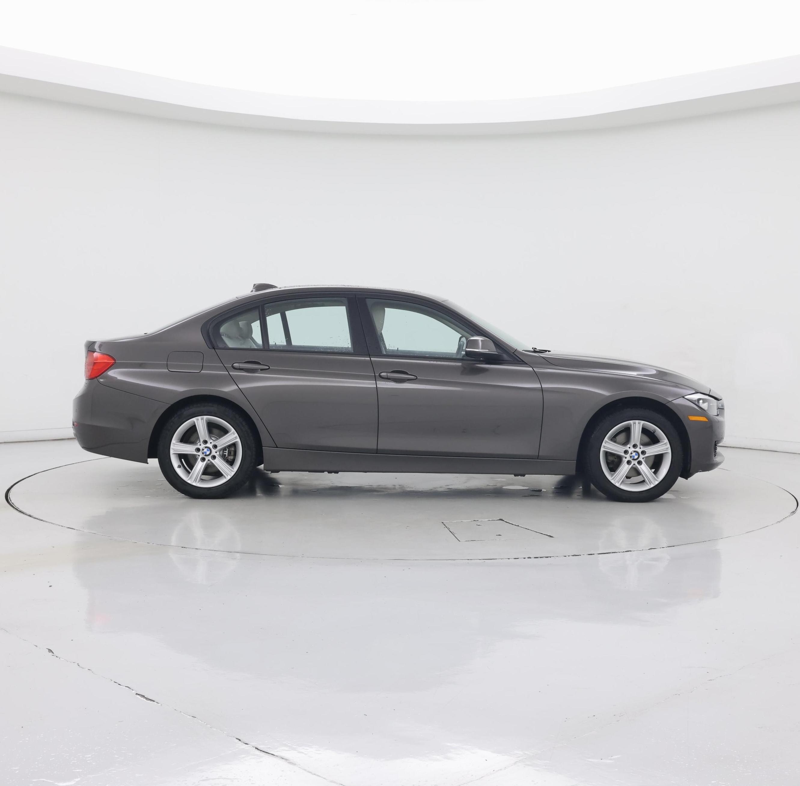Thumbnail: 2015 BMW 3 Series - 7