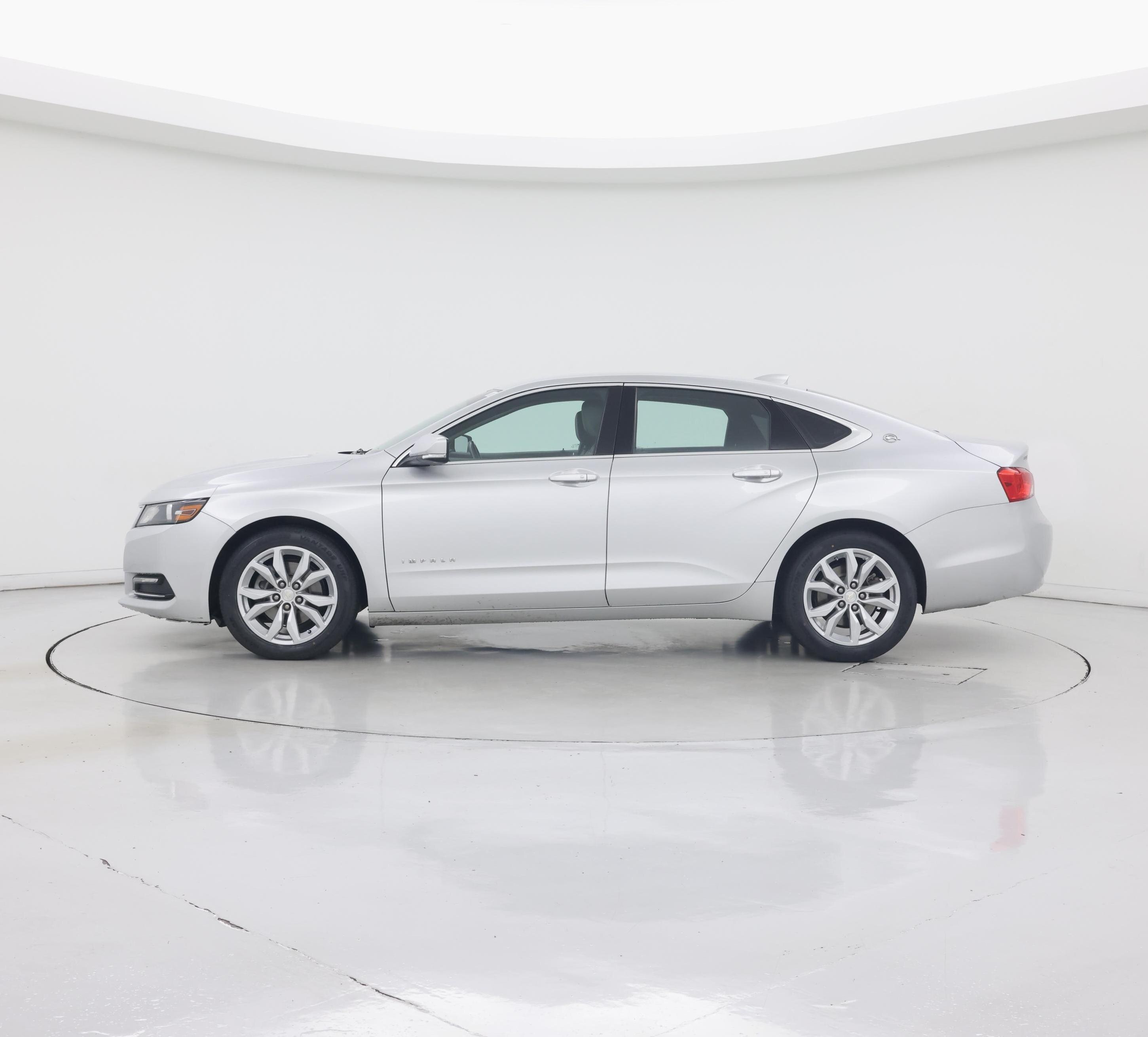 Thumbnail: 2019 Chevrolet Impala - 3