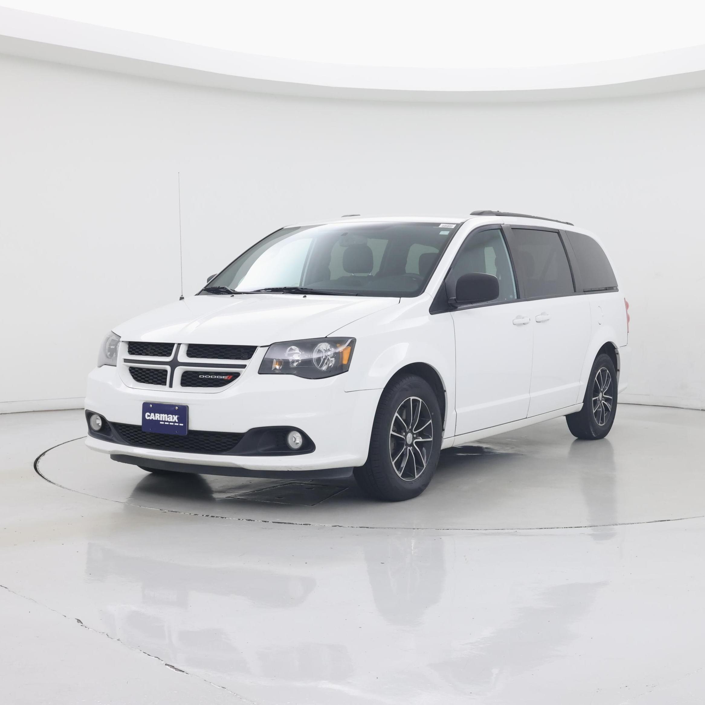 Thumbnail: 2018 Dodge Grand Caravan - 4