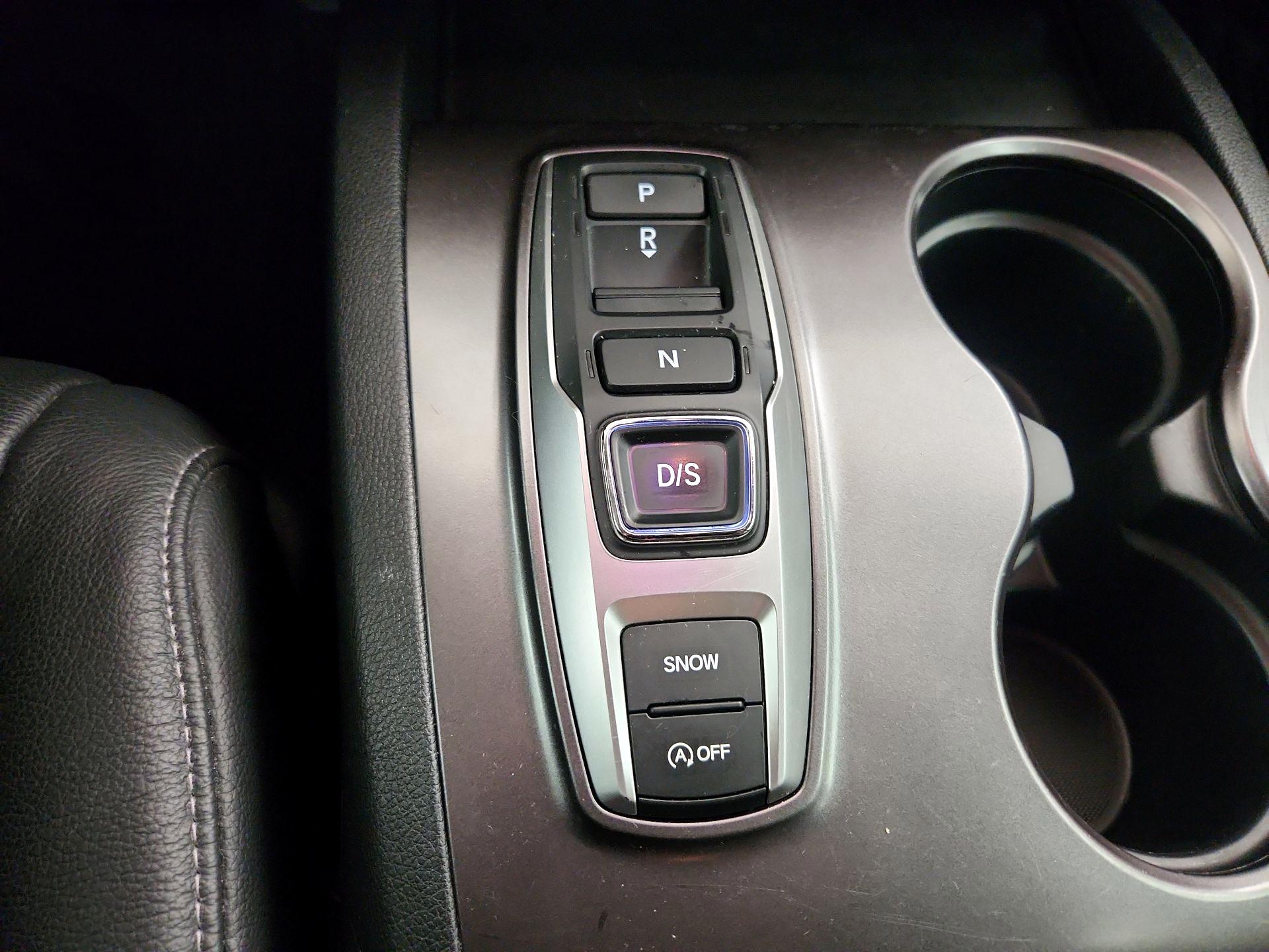 Thumbnail: 2021 Honda Pilot - 17