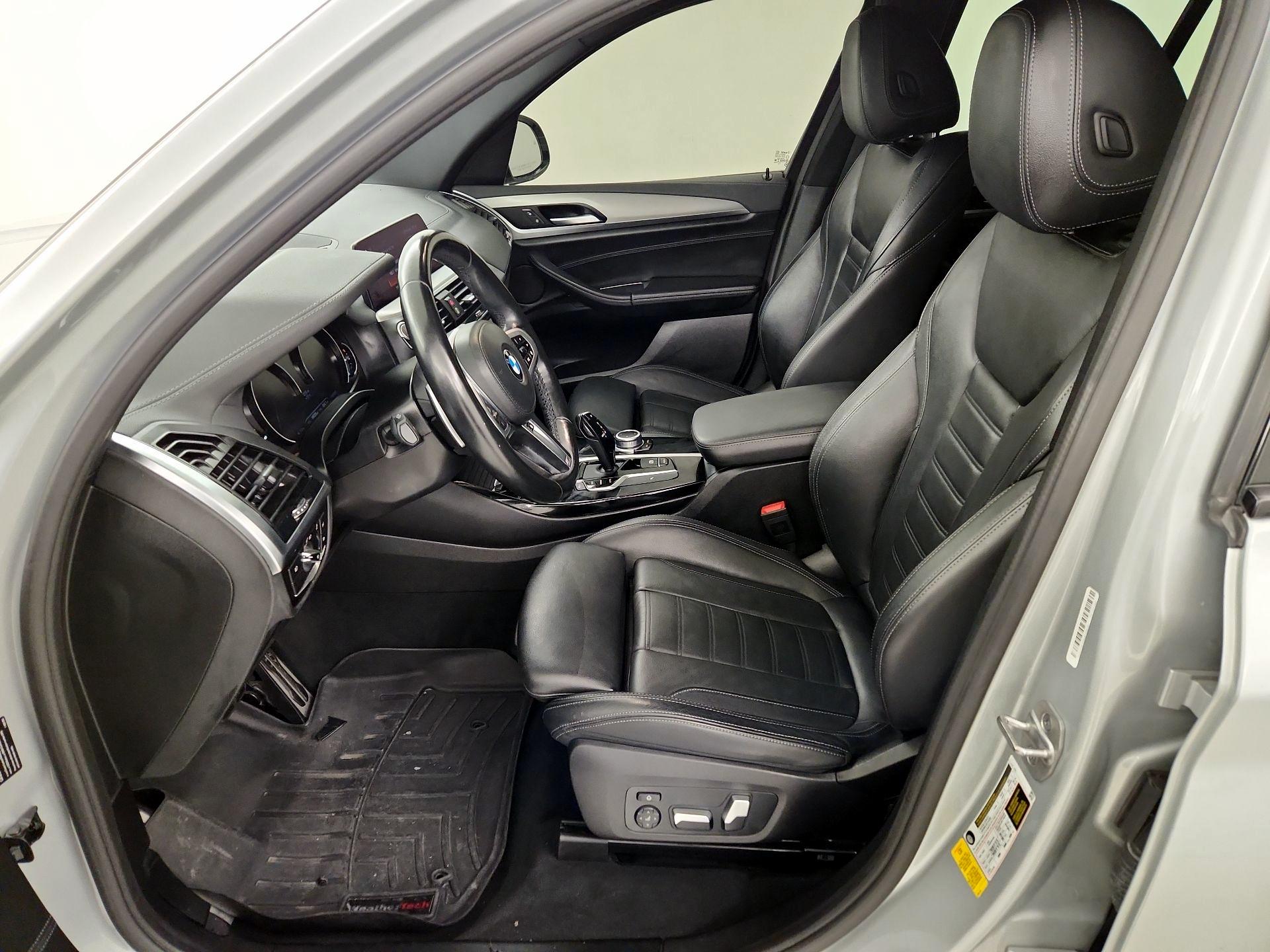 Thumbnail: 2021 BMW X3 - 11